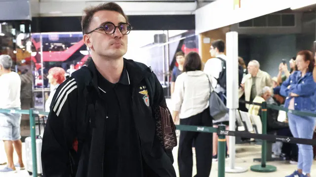 Benfica viaja para Istambul com Akturkoglu e confiança de Bruno Lage