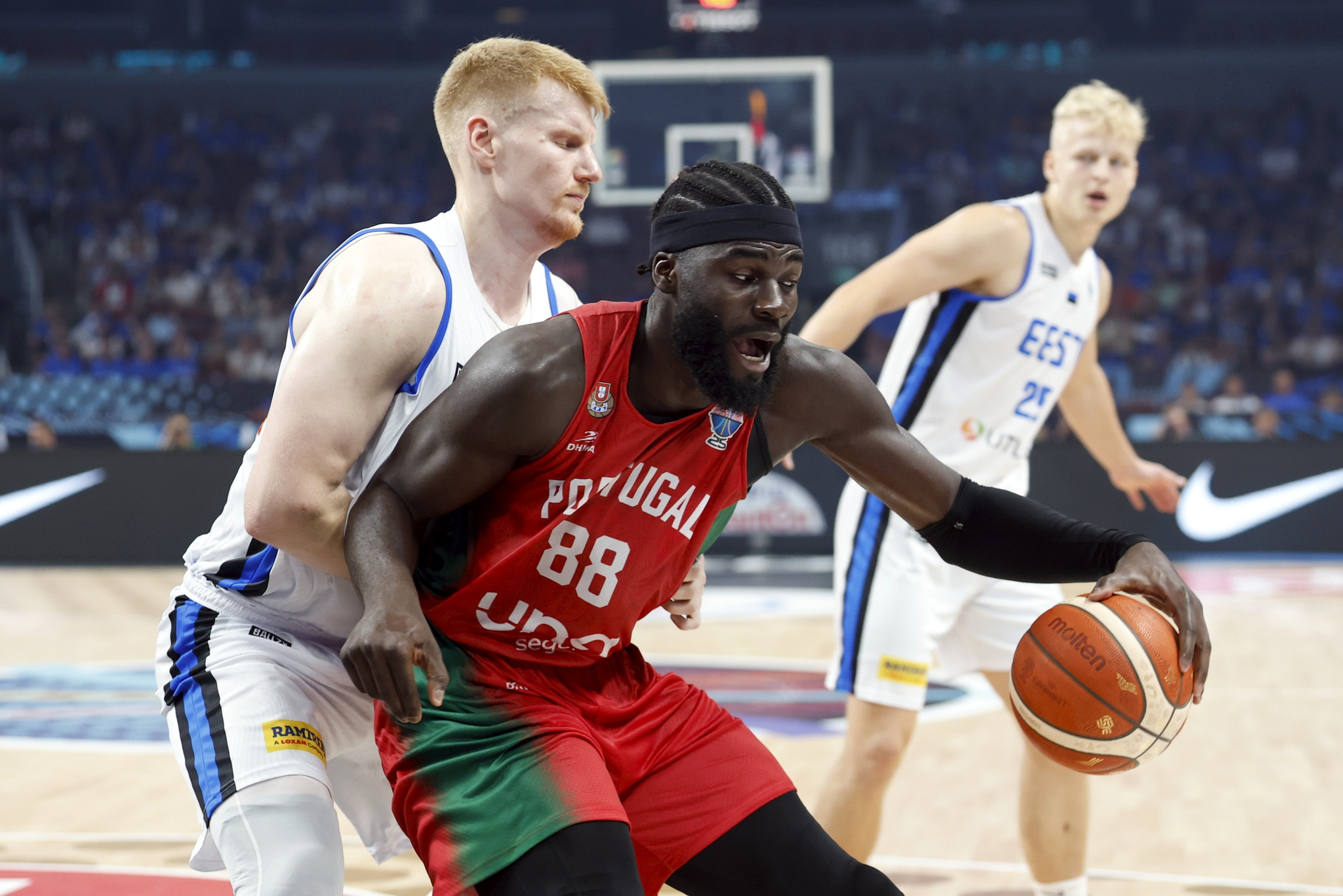 Portugal eliminado do Europeu de basquetebol pela Alemanha