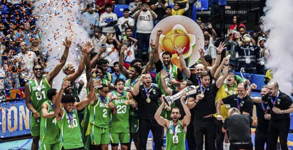 Brasil vence Argentina e é campeão da AmeriCup 2025 de basquete masculino após 16 anos