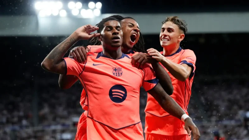 Rashford resolve: Barça estreia na Champions com vitória sem Yamal