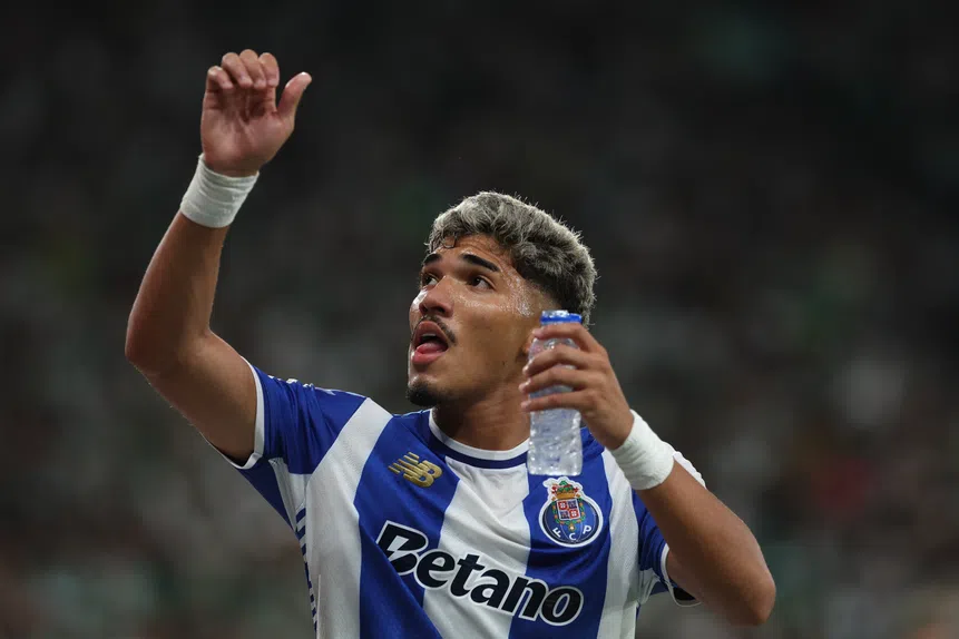 William regressa e Farioli prepara dragões para desafio frente ao Rio Ave