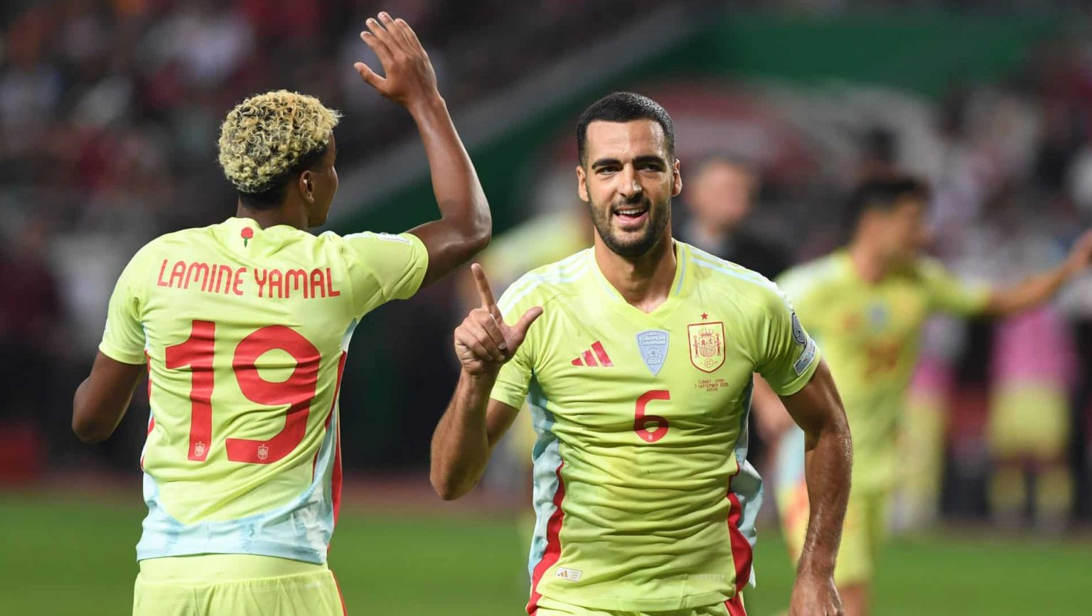 Pedri dá show! Espanha goleia Turquia com hat-trick de Merino e amplia vantagem nas Eliminatórias da Copa