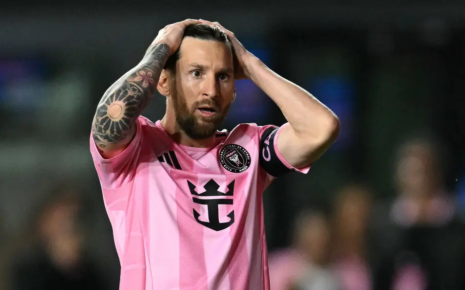 Lionel Messi falha penálti à Panenka e jovem de 21 anos brilha com hat-trick contra o Inter Miami