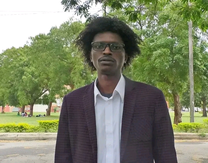 ANTIGO ESTUDANTE DA UEM DESENVOLVE VACINA CONTRA CANCR0 PÂNCR3AS…ver mais