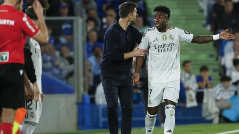 Vinícius fur¡os0 após ser substituído: “Vai tomar no c…ver mais